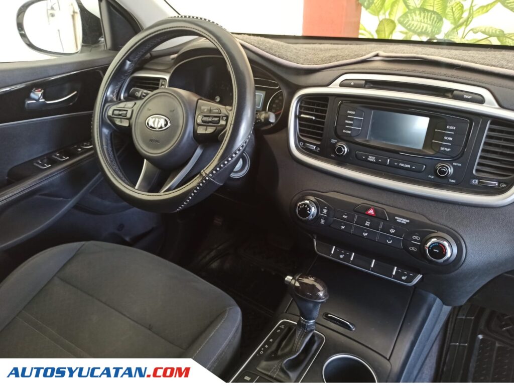 Kia Sorento Aut LX 2016