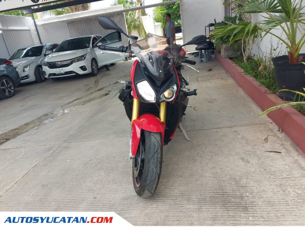 BMW S 1000 R 2015