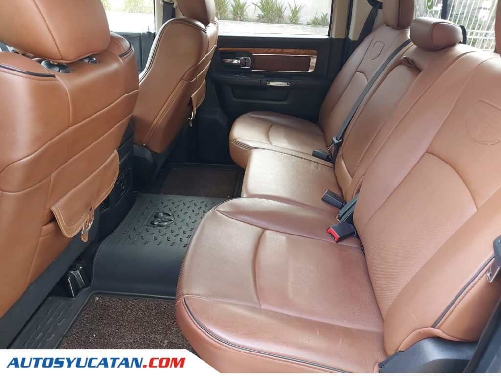Dodge RAM 1500 Laramie Longhorn 2014