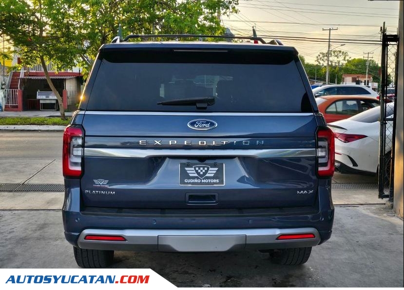 Ford Expedition Platinum 2022