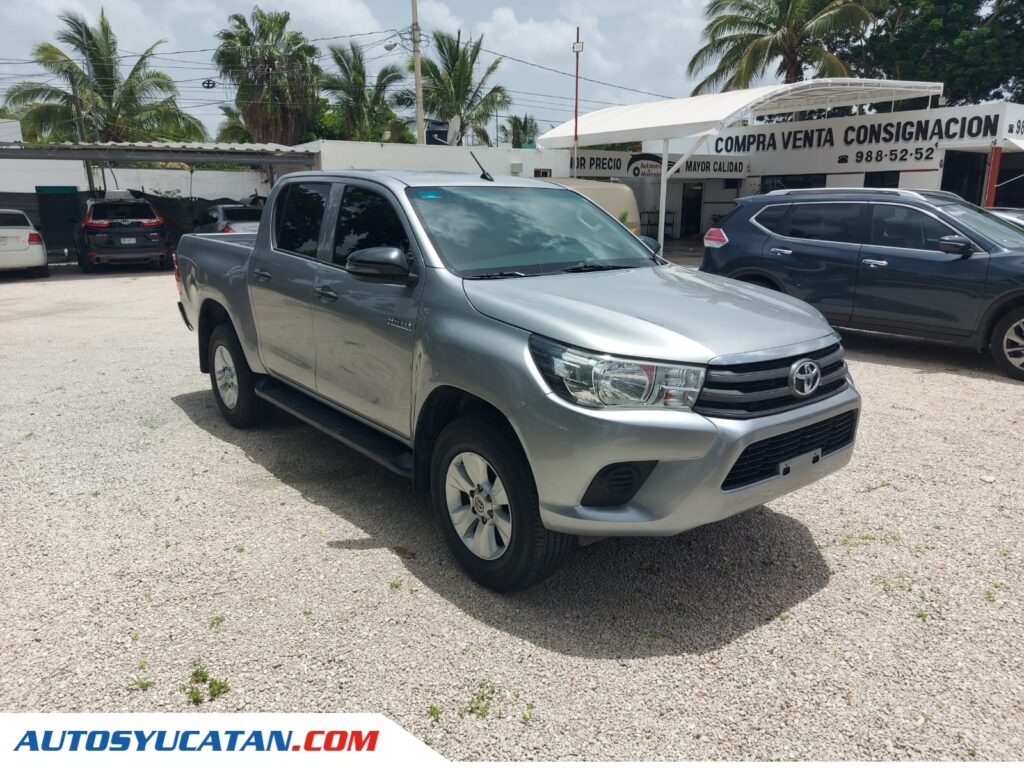 Toyota Hilux SR 2018