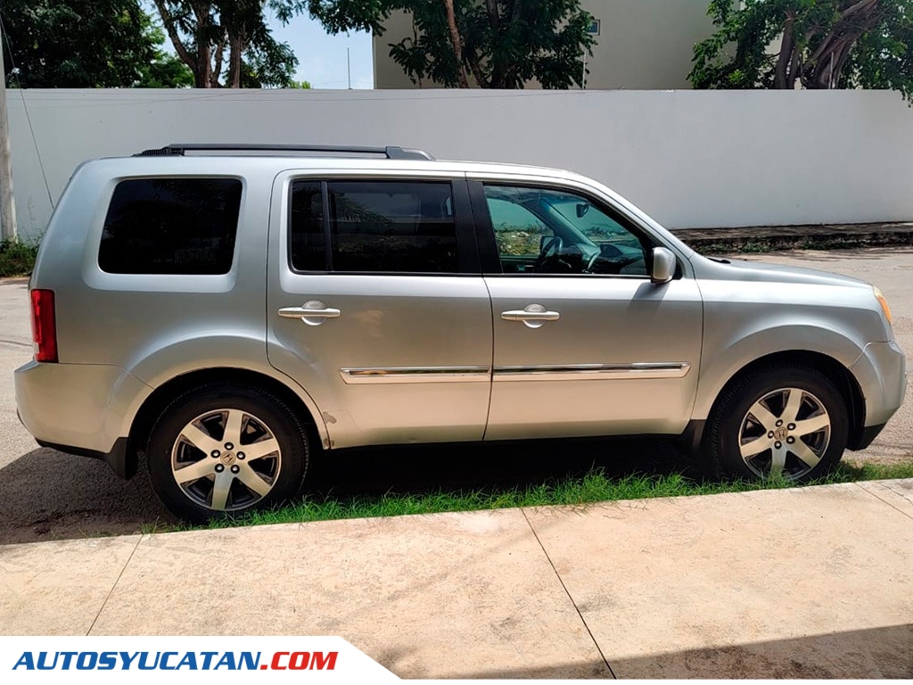 Honda Pilot Touring 4WD 2012