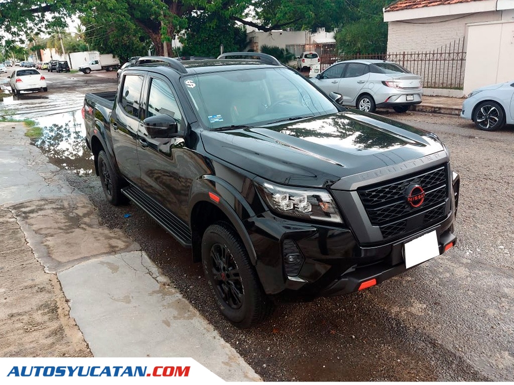 Nissan Frontier PRO 4X 2023