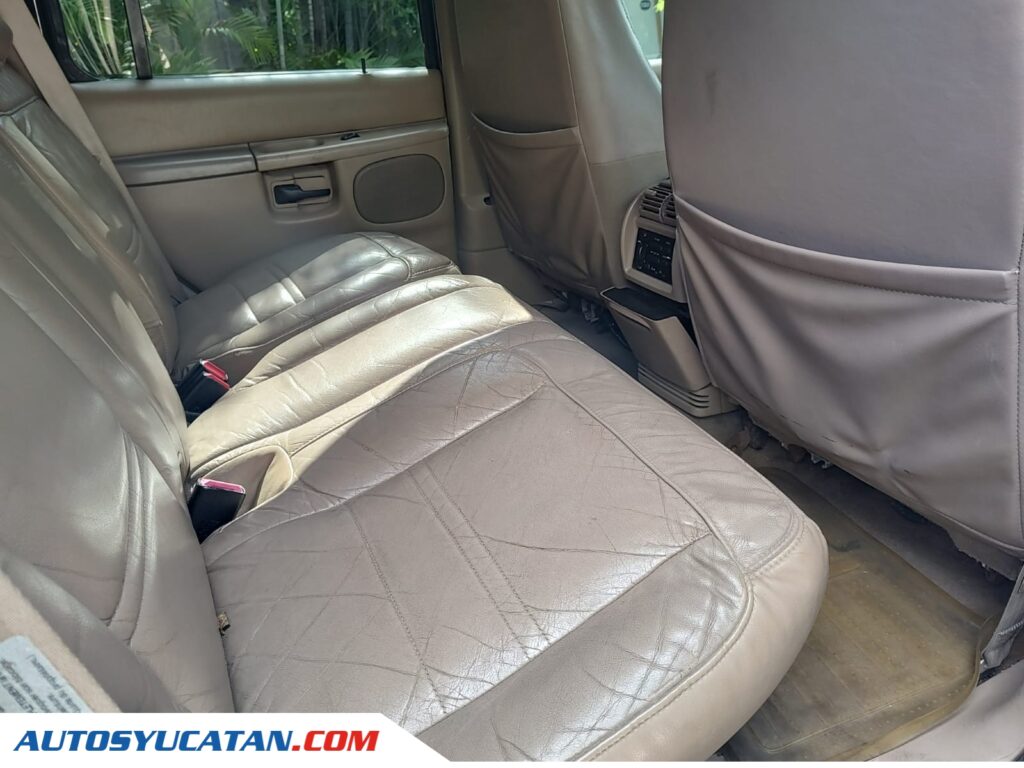 Ford Explorer 5.0 V8 Eddie Bauer Edition 4WD 1999