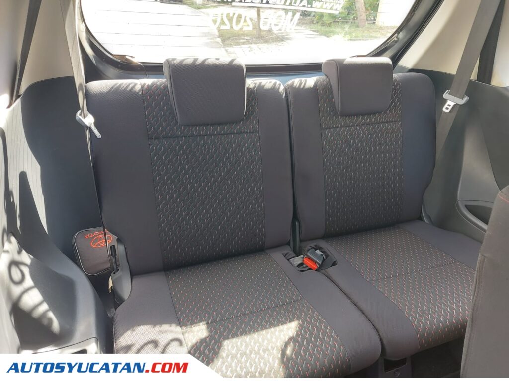 Toyota Avanza 7 Pasajeros 2020
