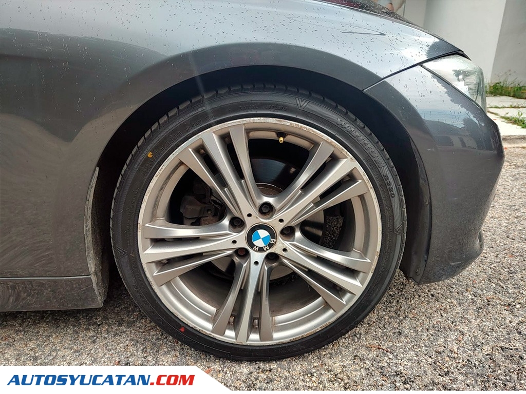 BMW Serie 3 330 iA Sport Line 2016