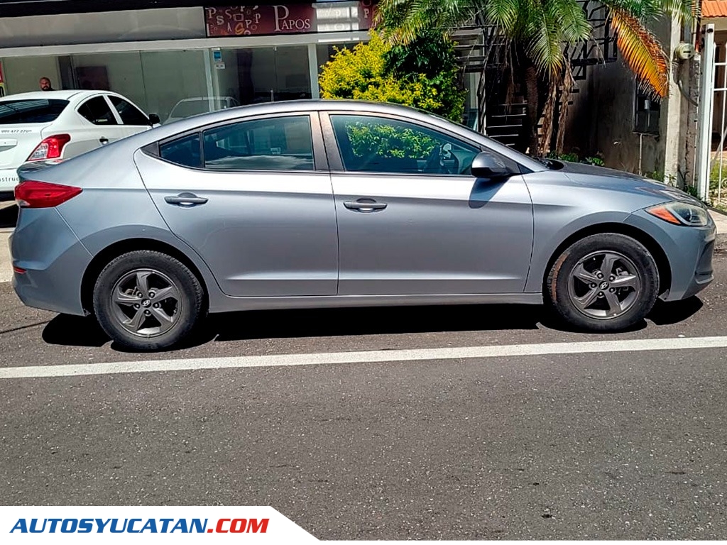 Hyundai Elantra GLS Manual 2017