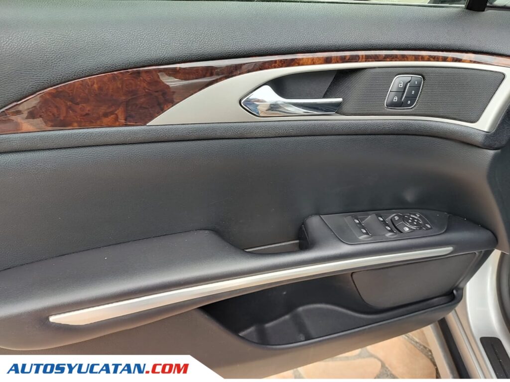 Lincoln MKZ Reserve 2016