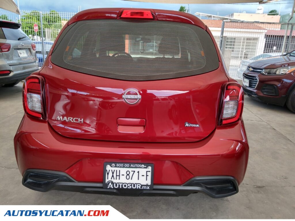 Nissan March 2023