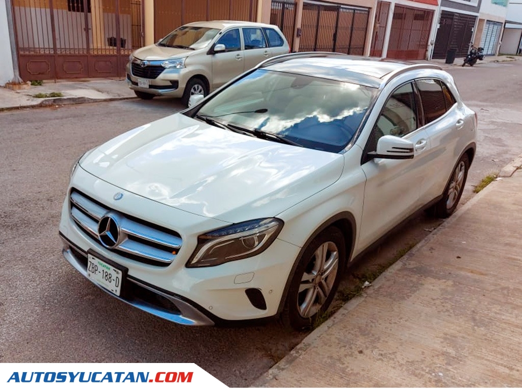 Mercedes Benz Clase GLA 200 2015