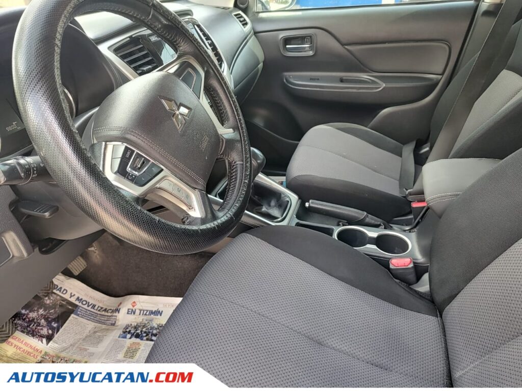 Mitsubishi L200 4X2 2021