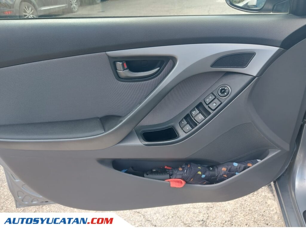 Hyundai Elantra 2016