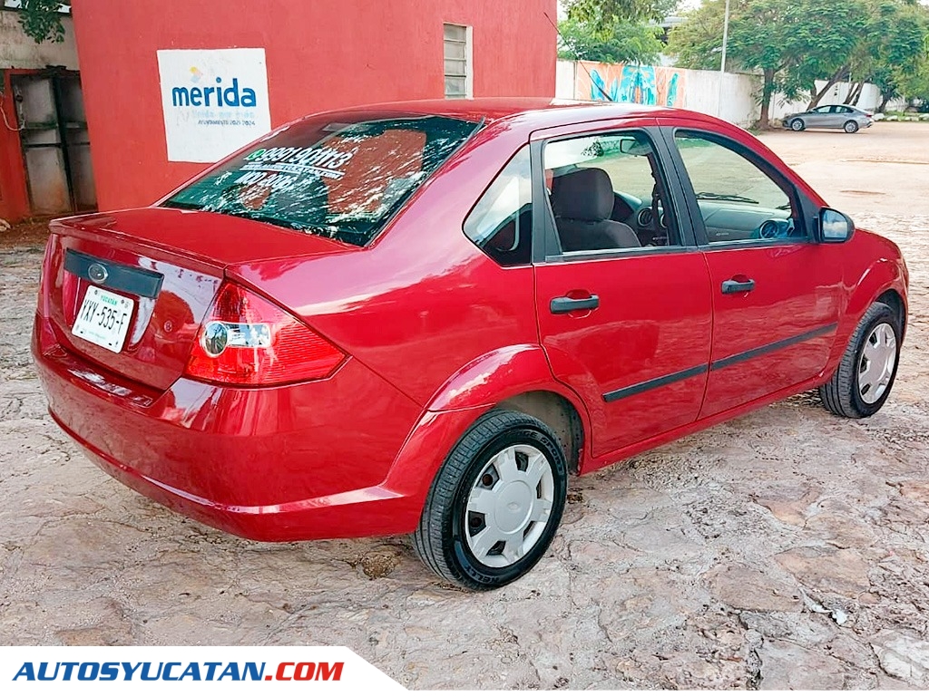 Ford Fiesta Sedán 2006