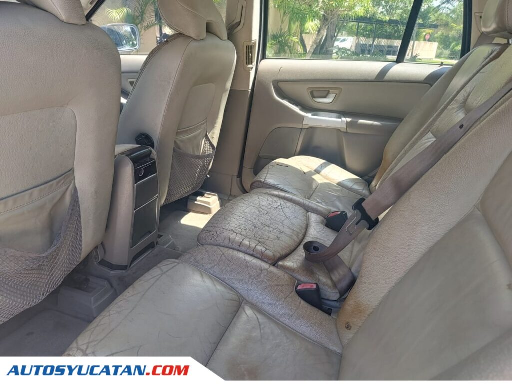 Volvo XC90 2005