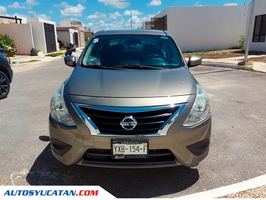 Nissan Versa Sense 2018