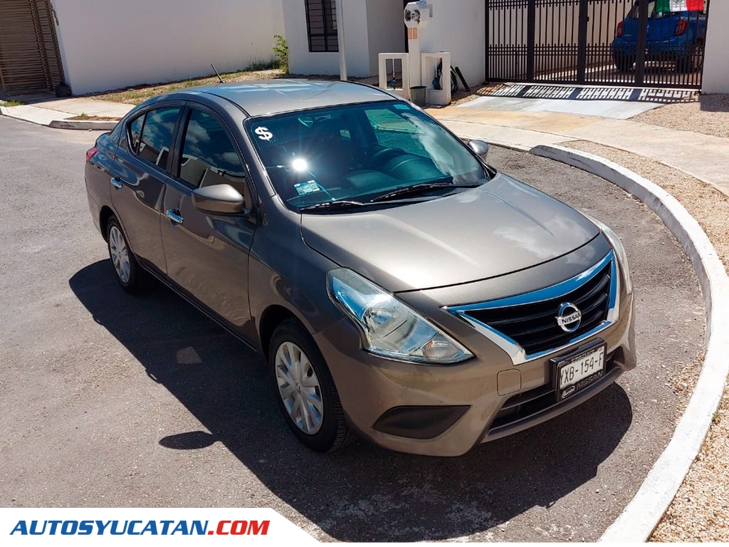 Nissan Versa Sense 2018