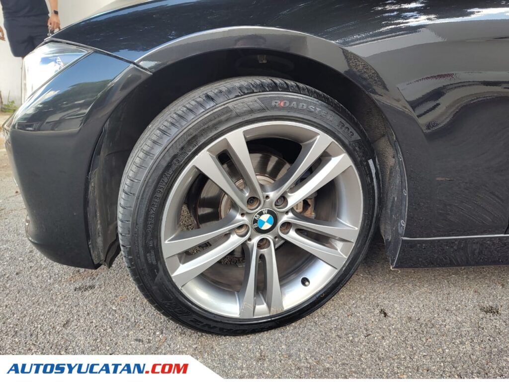 BMW Serie 3 320I Luxury Line 2014