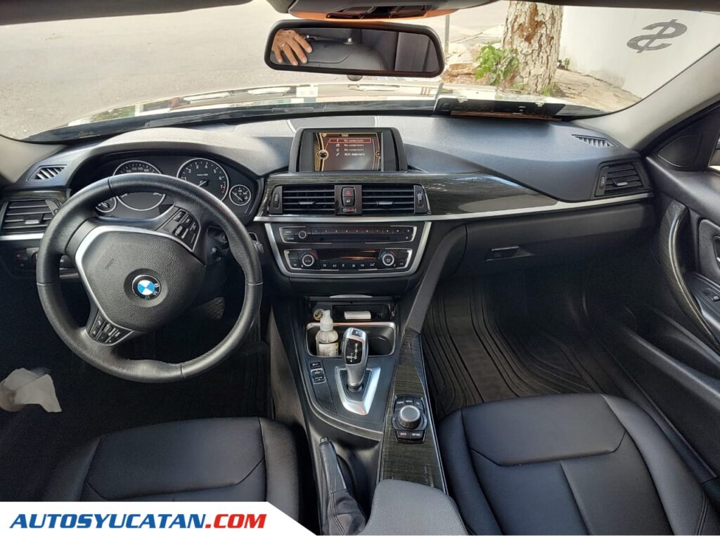 BMW Serie 3 320I Luxury Line 2014