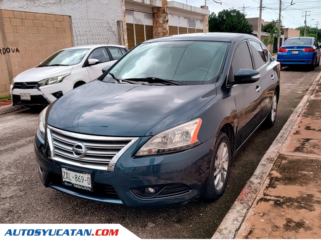 Nissan Sentra Advance 2015