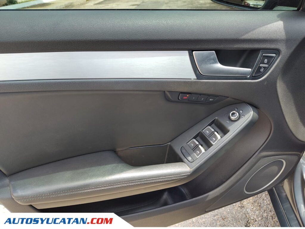 Audi A5 Sline 3.0 Quattro 2012