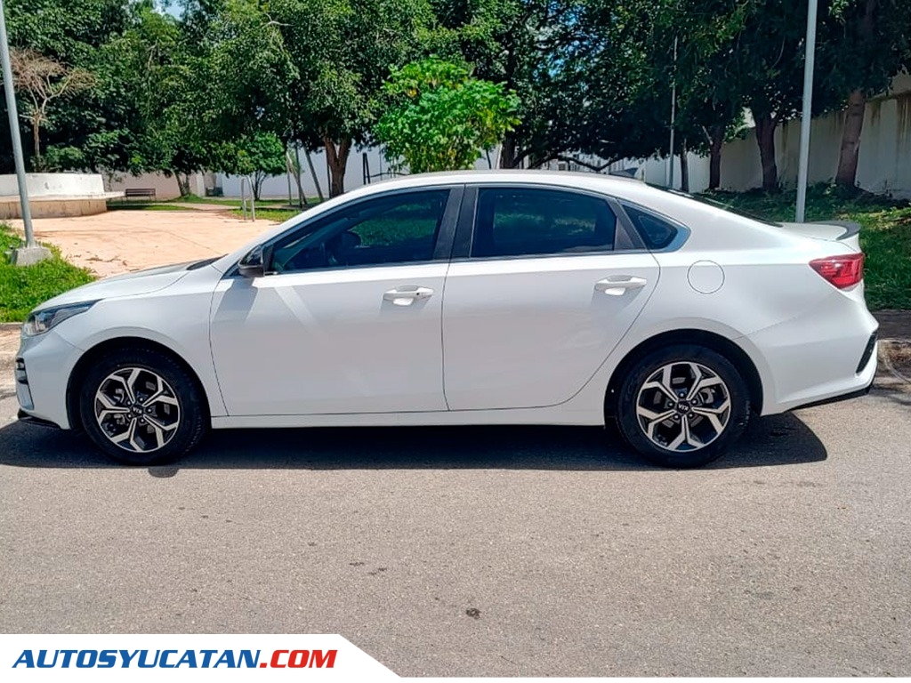 Kia Forte EX Sedán 2021