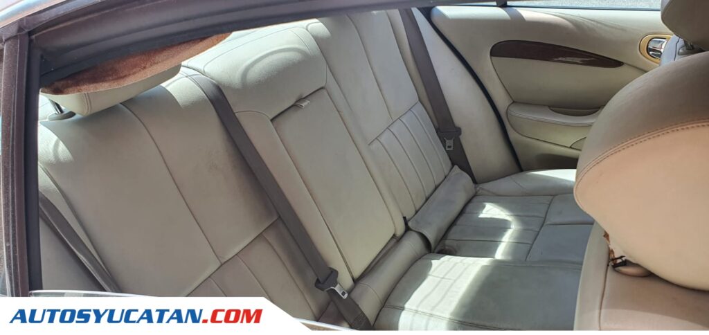 Jaguar S-Type 2003