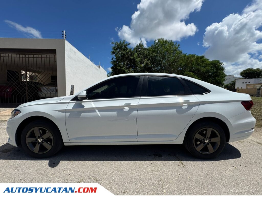 Volkswagen Jetta Comfortline 2021