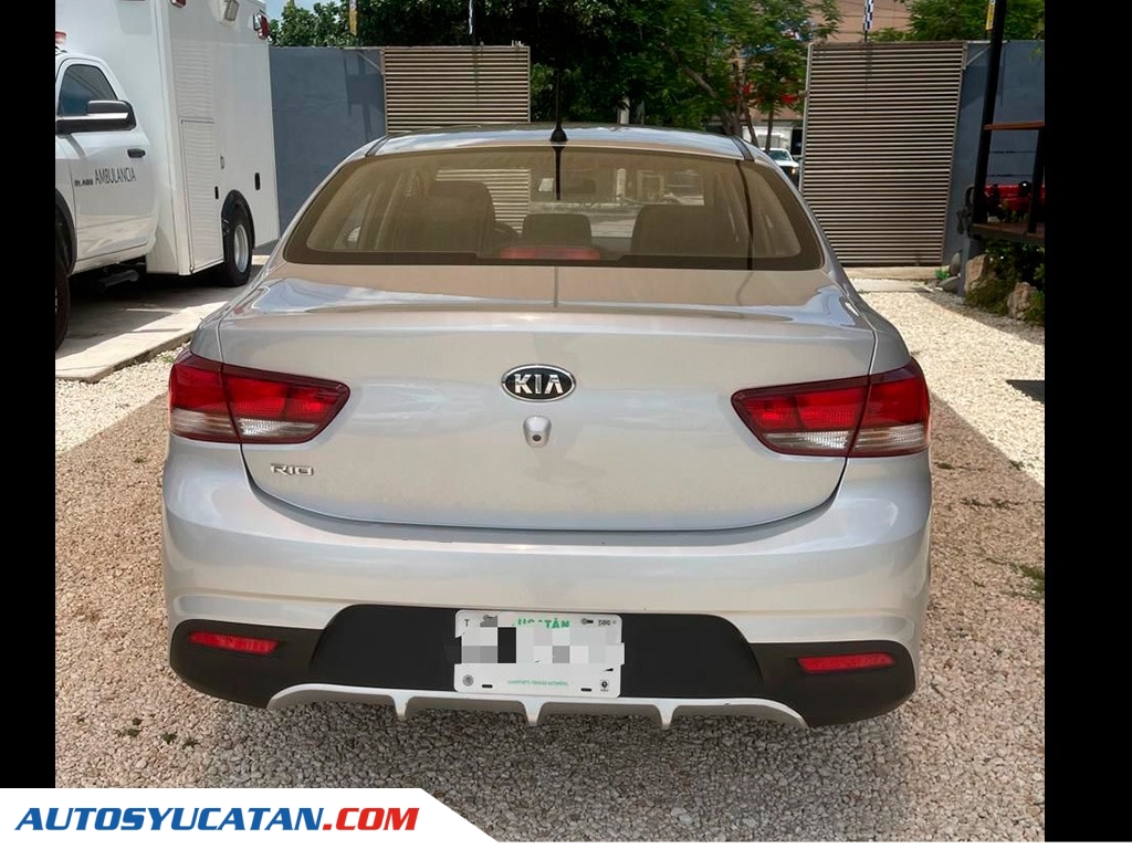 Kia Rio Sedán 2020
