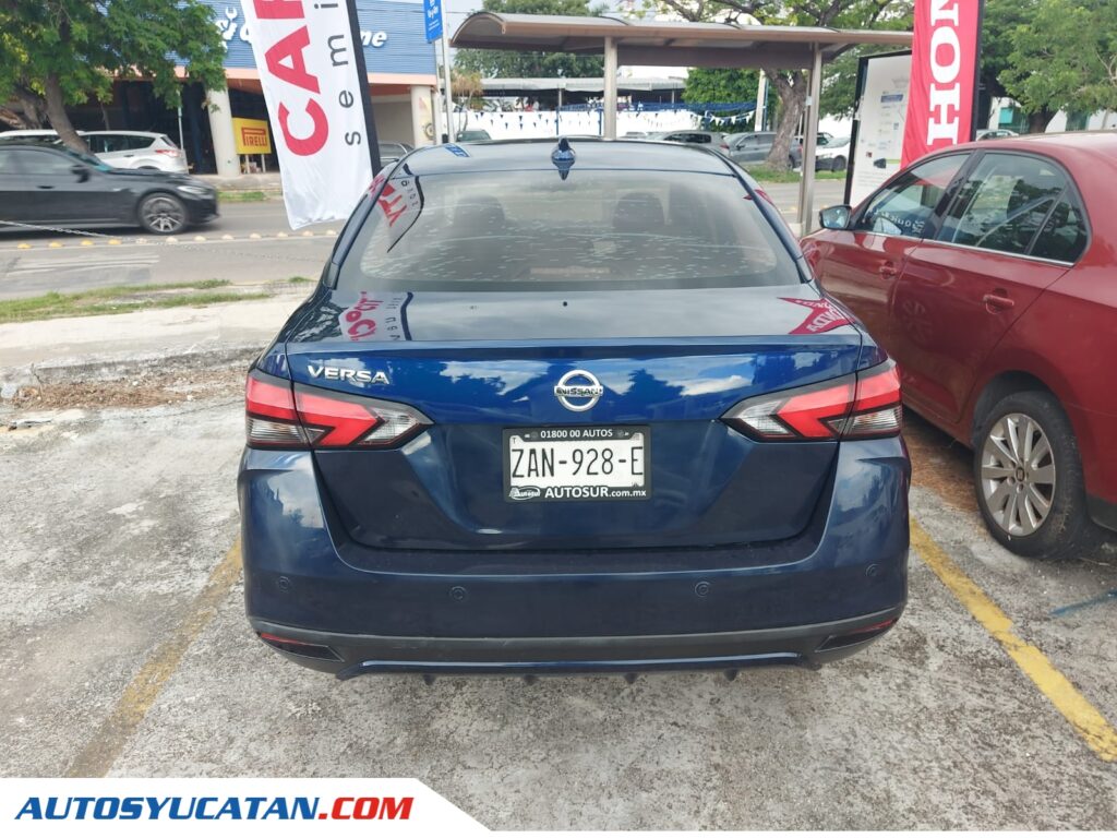 Nissan Versa Platinum 2020