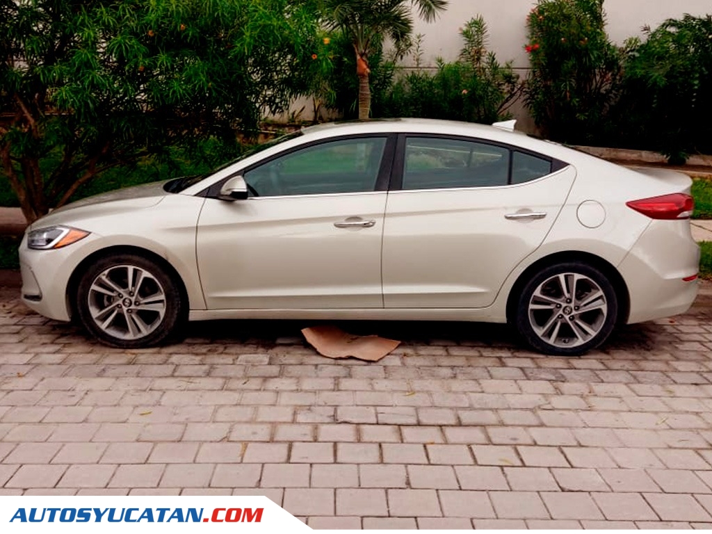 Hyundai Elantra Limited Navi Tech 2018