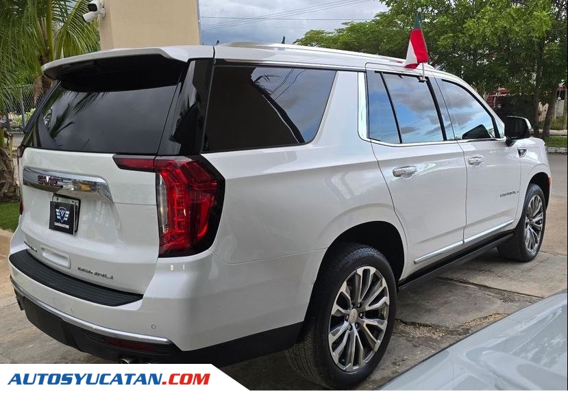 GMC Yukon Denali 2021