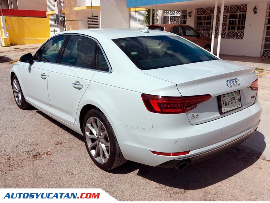 Audi A4 Select 2018