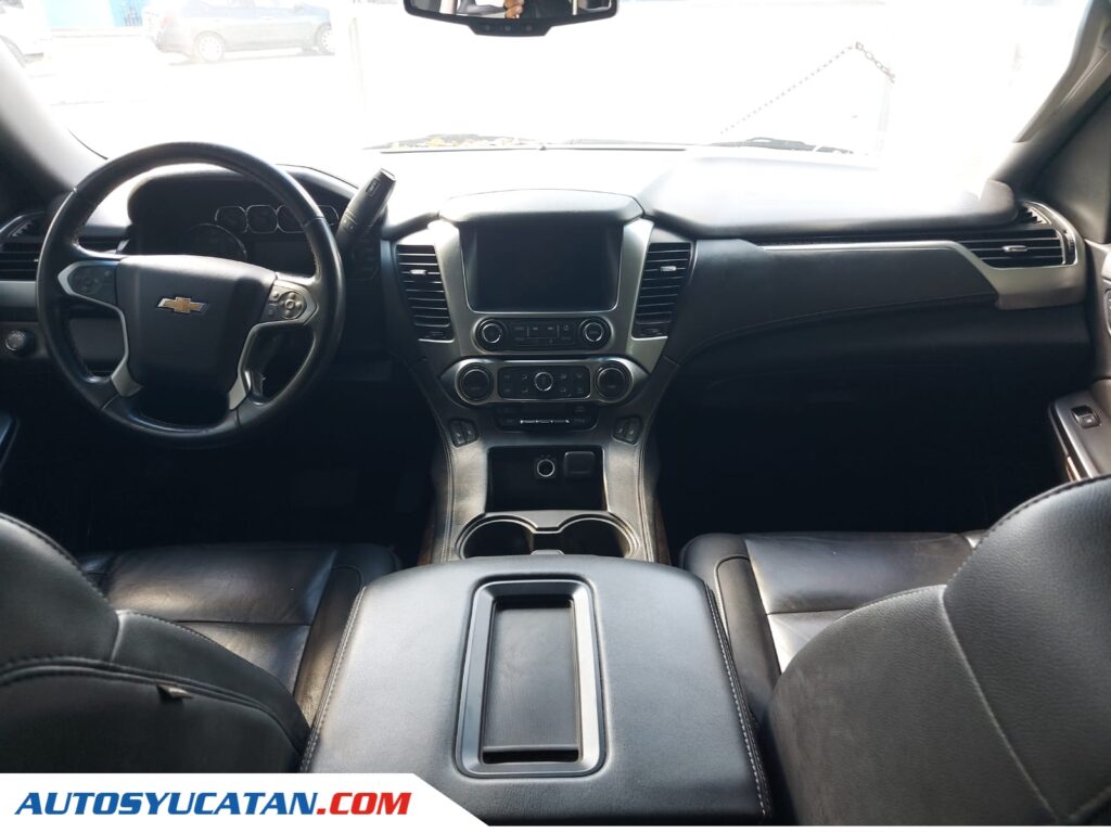 Chevrolet Suburban LT 2019