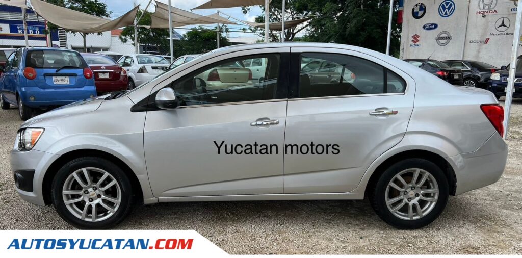 Chevrolet Sonic LTZ 2012