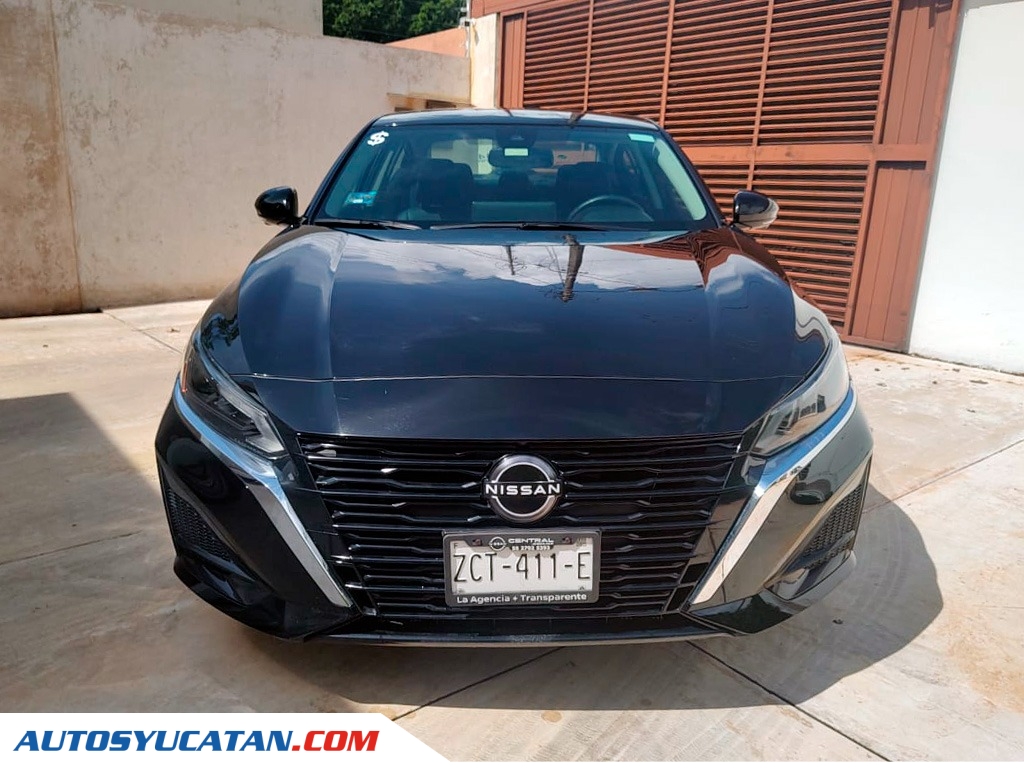 Nissan Altima Exclusive 2023