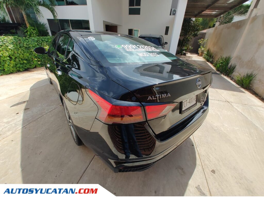 Nissan Altima Exclusive 2023