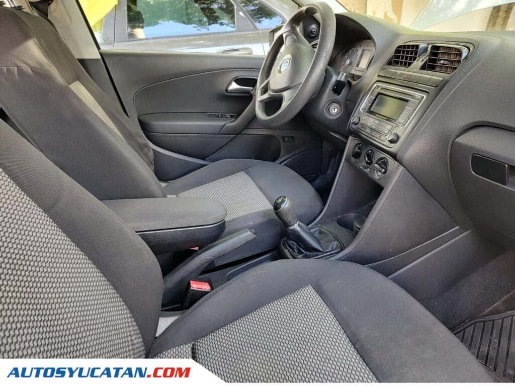 Volkswagen Vento Comfortline 2016