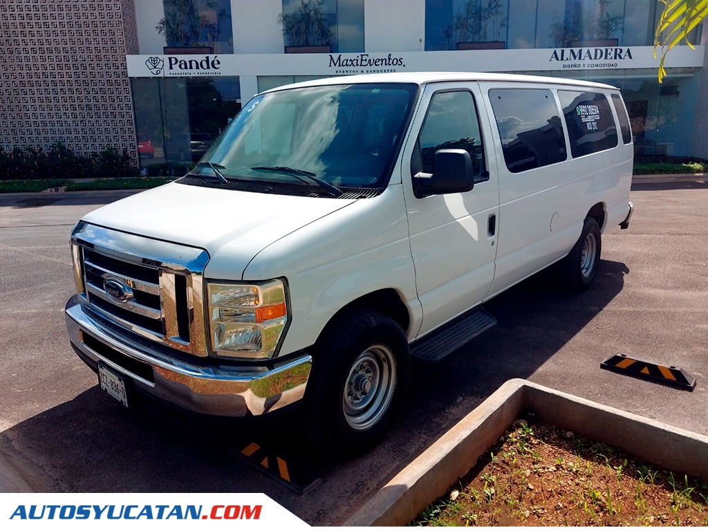 Ford E-350 Econoline 2012