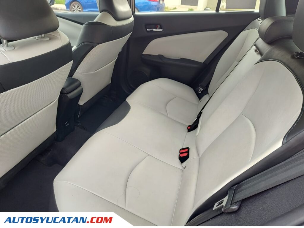 Toyota Prius Premium 2017