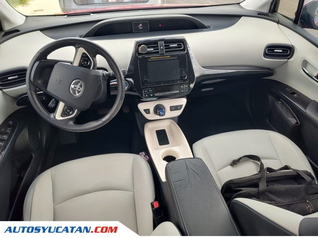 Toyota Prius Premium 2017