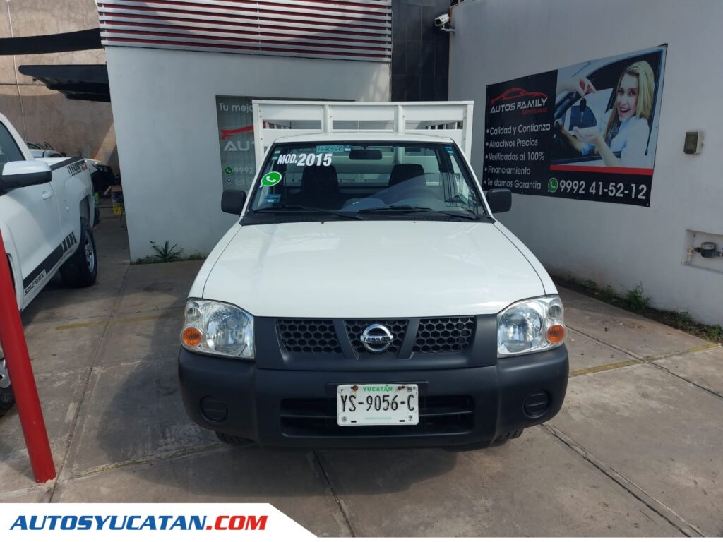 Nissan NP300 Estacas 2015