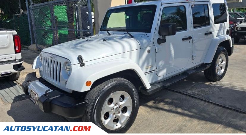 Jeep sahara aut 4x4 2015