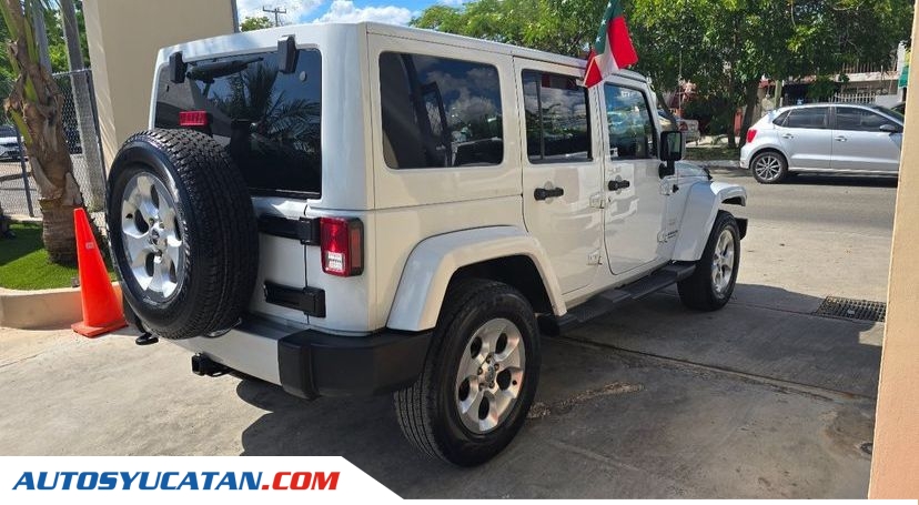 Jeep sahara aut 4x4 2015