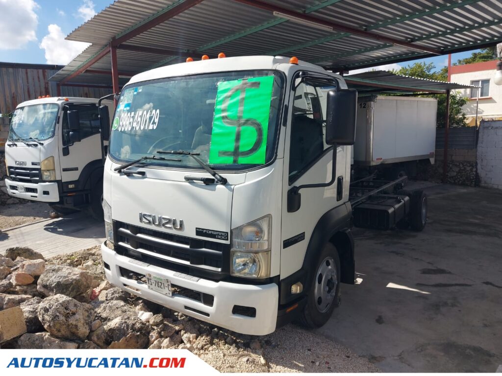 Isuzu Forward 800 2015