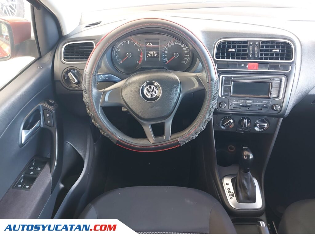 Volkswagen Polo 2015