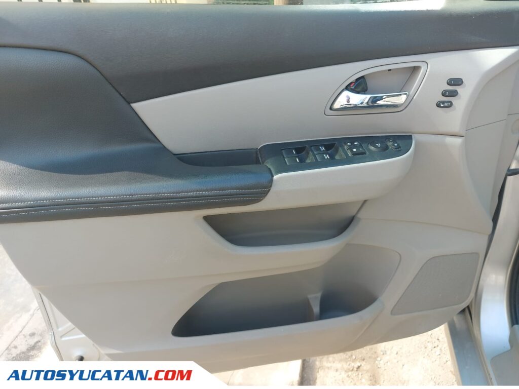 Honda Odyssey Touring 2015