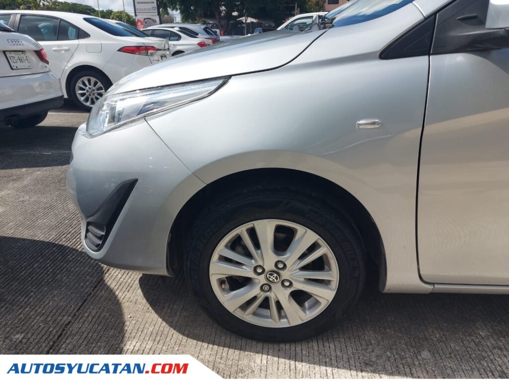 Toyota Yaris Core 2018