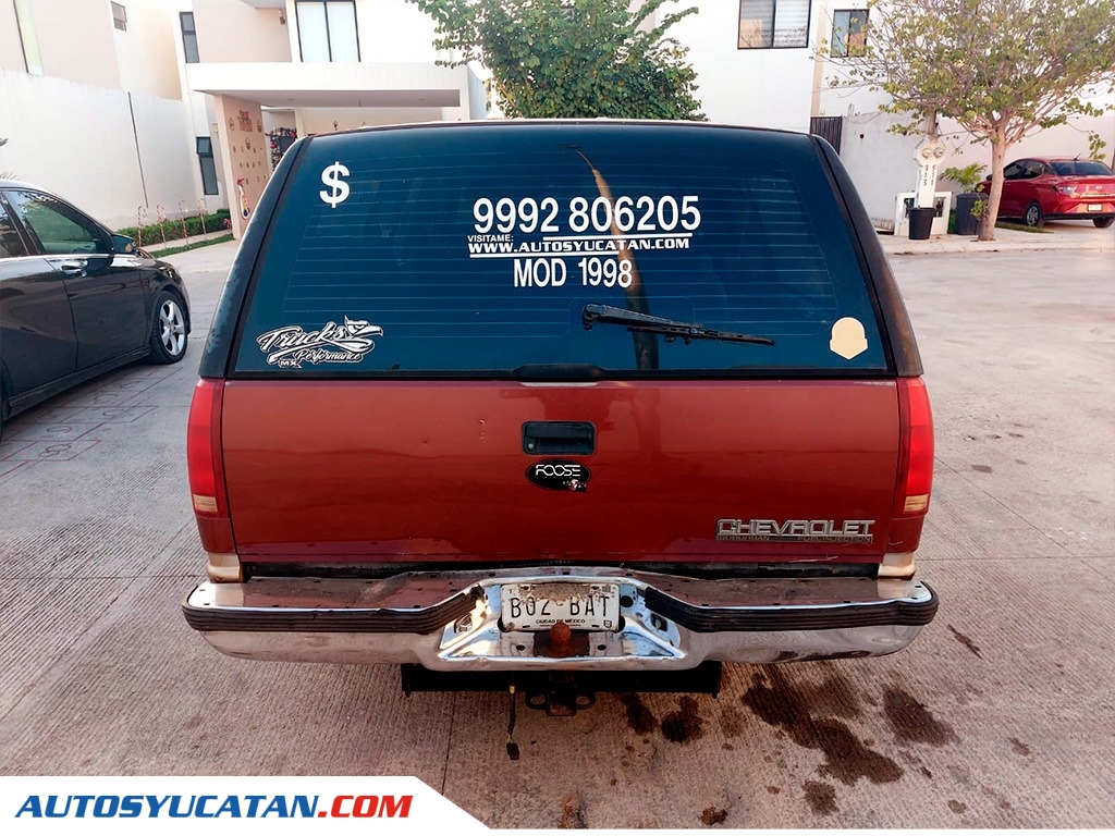 Chevrolet GMC Suburban 1998