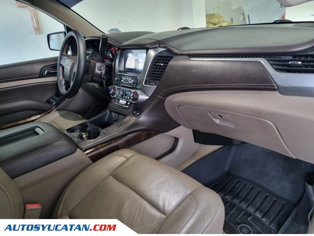 Chevrolet Suburban 2017