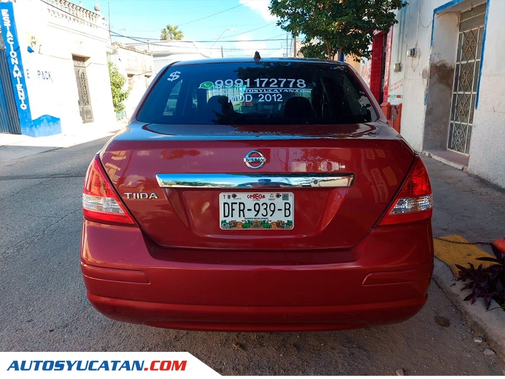 Nissan Tiida 2012